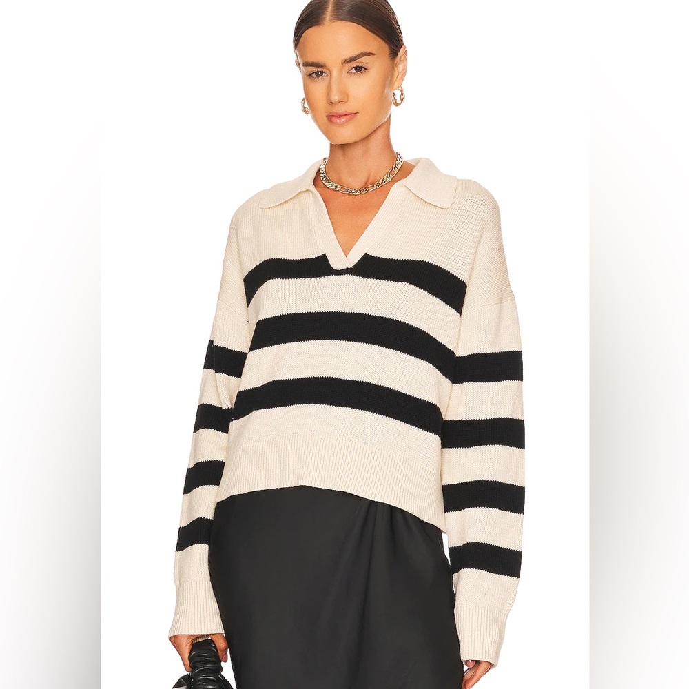 NWOT Velvet by Graham & Spencer Lucie Sweater in Black & Cream M